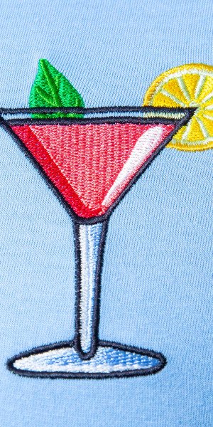 camiseta-sir-lemon-cóctel-celeste-bordada