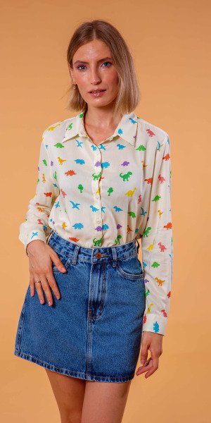 camisa_lady_lemon_viscosa_estampado_original_dinosaurios_ceras_colores_fabricada_en_españa